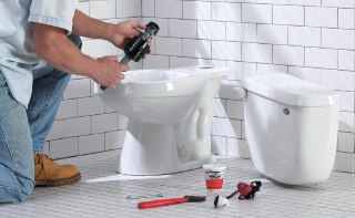 Установка унитаза Искитим цена 1373 руб.